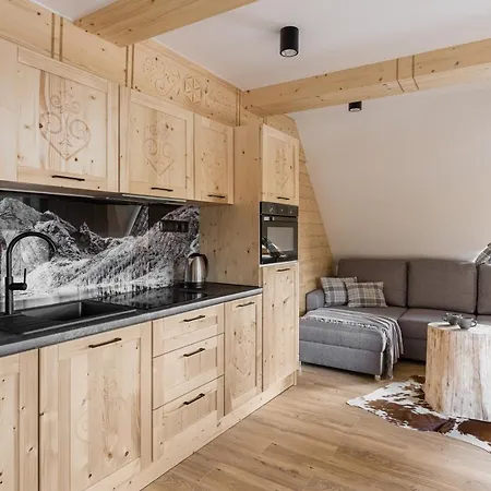 W Chmurach Apartmán *