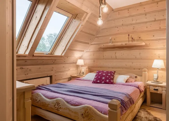 شقة W Chmurach كوشتيليسكا