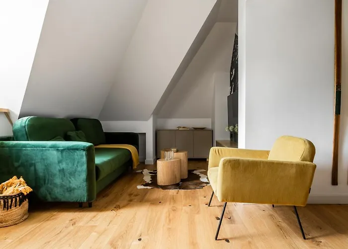 W Chmurach * كوشتيليسكا